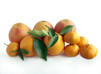 Wall Mural - orange tangerins with leaves as delighted fruits close up