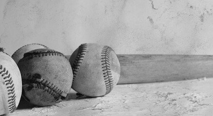 Canvas Print - Old grunge texture baseball banner background with used balls for game.