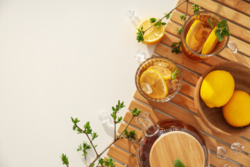 Wall Mural - Ice tea - drink for refreshing in hot summer weather