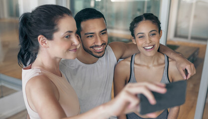 Sticker - Youll meet some great people at the gym. three young athletes taking a selfie while standing together in the gym.