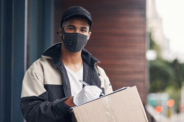 Aufkleber - Your delivery is in safe hands. a masked young man delivering a package to a place of residence.