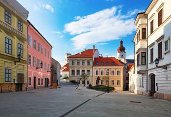 Wall Mural - Street in Gyor - Hungary - Cozy little baroque square in the cente