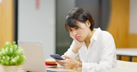 Poster - businesswoman looking on mobile