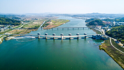 Wall Mural - view of the river and the city(Ipobo)