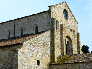 Wall Mural - Basilica of Santa Maria Assunta 001