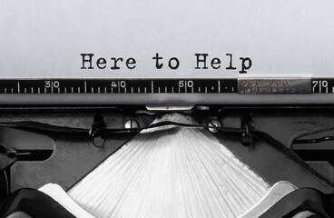 Fototapete - Text Here to Help typed on retro typewriter