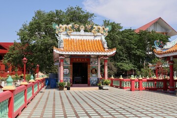 Wall Mural - chinese temple architecture