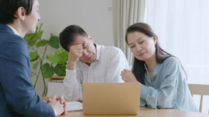 Sticker - 不動産購入を考えるシニア夫婦