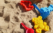 Sand Animals, Sand Molds, Childrens Toys, Sandbox Games, Beach Holidays, Entertainment For Children