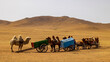 モンゴル　遊牧民　キャラバン　ラクダ