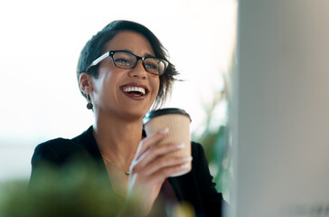 Aufkleber - Happy woman, coffee and reading on computer for creative vision, planning online and news or excited for results in office. Inspiration, ideas and laughing business person with drink and desktop pc