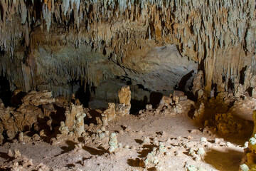 Ecopark Aktun Chen underground cave