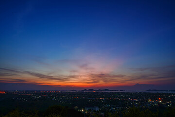 Wall Mural - sunrise over the city