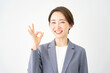 © siro46 - OKサインするビジネスウーマン　白背景