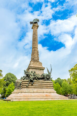 Canvas Print - Le Monument aux Héros de la Guerre Péninsulaire place Rotunda da Boavista à Porto