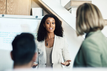 Aufkleber - Presentation meeting, speaker and business woman talking, planning and giving proposal, report or strategy plan. Project management, communication and biracial manager with sales pitch ideas