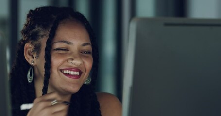 Aufkleber - Laugh, night and computer with business woman in office for networking, planning or web design. Happy, smile and creative with face of female employee for research, social media and review in startup