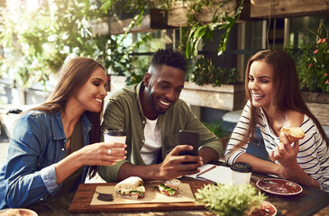 Aufkleber - Breakfast, friends and people with phone in restaurant for social media, mobile app and website. Coffee shop, communication and happy men and women on smartphone for meme, funny internet and online