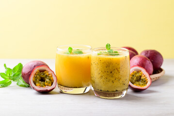 Wall Mural - Fresh passion fruit smoothie drink in summer season