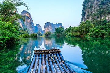 Wall Mural - Beautiful mountain and water natural landscape in Guilin, Guangxi, China. Take a bamboo raft tour Guilin landscape.