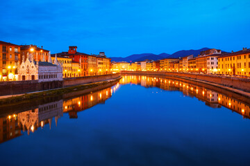 Wall Mural - Colorful houses, Arno river waterfront