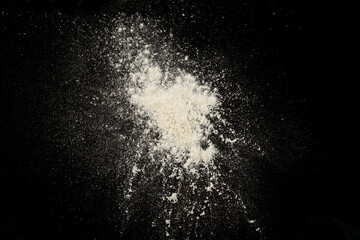 Poster - Splash of white powder isolated
