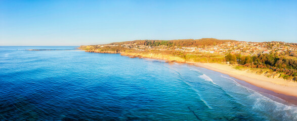 Canvas Print - D Caves beach short south pan