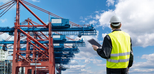 Poster - Port manager with digital tablet.