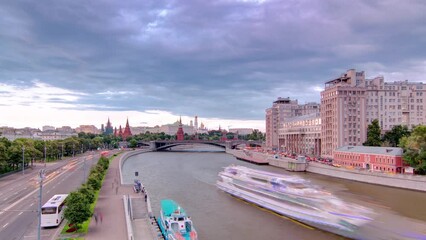 Wall Mural - Aerial view from the Patriarchal Bridge Patriarshy Bridge towards the Moscow Kremlin and the Large Stone or Bolshoy Kamenny Bridge day to night transition timelapse