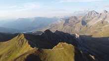 Vue Barrage Roselend Et Mont Blanc Depuis Le Mont Coin - Vue Aérienne Drone