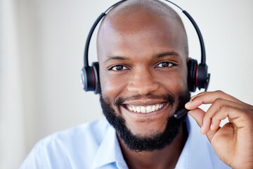 Aufkleber - Microphone, call center and smile on face of black man agent for telemarketing, salesman or help desk. Portrait of african consultant person with headset for sales, customer service or crm support