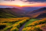 Fototapeta Góry - ドラマチックな夕日、朝焼け美しい自然の風景の山、空、雲、