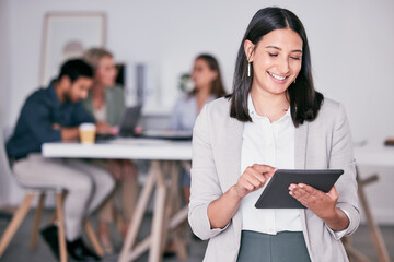 Leinwandbilder - Smile, business and woman with a tablet, connection and social media with web design, digital software or update system. Group, female person or agent with technology, typing or chatting with network