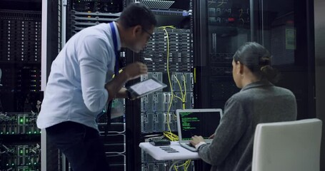 Fototapete - Engineer, problem solving and server room, woman and man team with tablet, laptop and network update. Tech employees, system and cable maintenance for cybersecurity, teamwork in data center together.