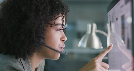 Leinwandbilder - Woman at help desk, phone call and checking computer, online consultant at customer service agency. Website, telemarketing and virtual assistant consulting at callcenter for crm advisory services.