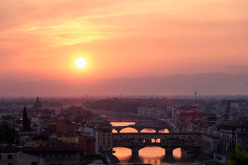 Wall Mural - Sunset over the river in Florence