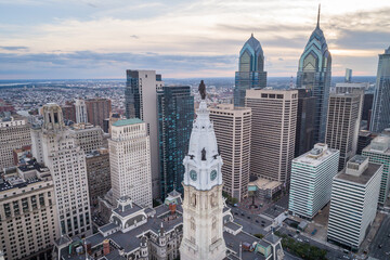 Canvas Print - Statue of William Penn. Philadelphia City Hall. William Penn is a bronze statue by Alexander Milne Calder