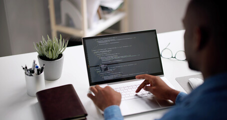Fototapete - African American Web Developer Programmer