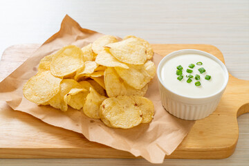 Wall Mural - potato chips with sour cream