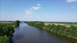 Flug über dem Fluss Weser bei Mehlbergen mit der Drone 