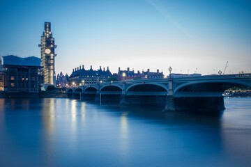 Canvas Print - Westminster Bridge in the dusk