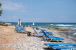 Lezaki czekaja na plażowiczów grecja