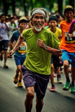 Fototapeta  - Wysportowany starszy azjata biegnie w maratonie 