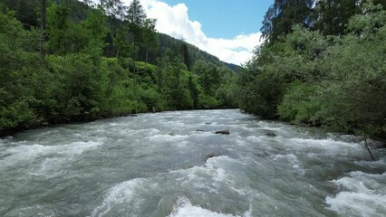 Sticker - fiume montagna natura 