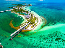 Bahia Honda State Park - Calusa Beach, Florida Keys - Tropical Beach - USA.
