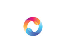Colorful Circle Fluid Logo Gradient