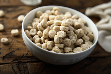 Poster - Healthy bran in a white bowl