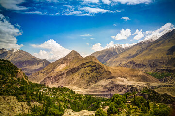 Wall Mural - Panorama of Karimabad and Hunza valley in Gilgit-Baltistan, Pakistan