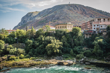 Canvas Print - Neretva river and Hum Hill in Mostar, Bosnia and Herzegovina