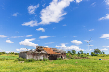 Wall Mural - Old barn in the countryside